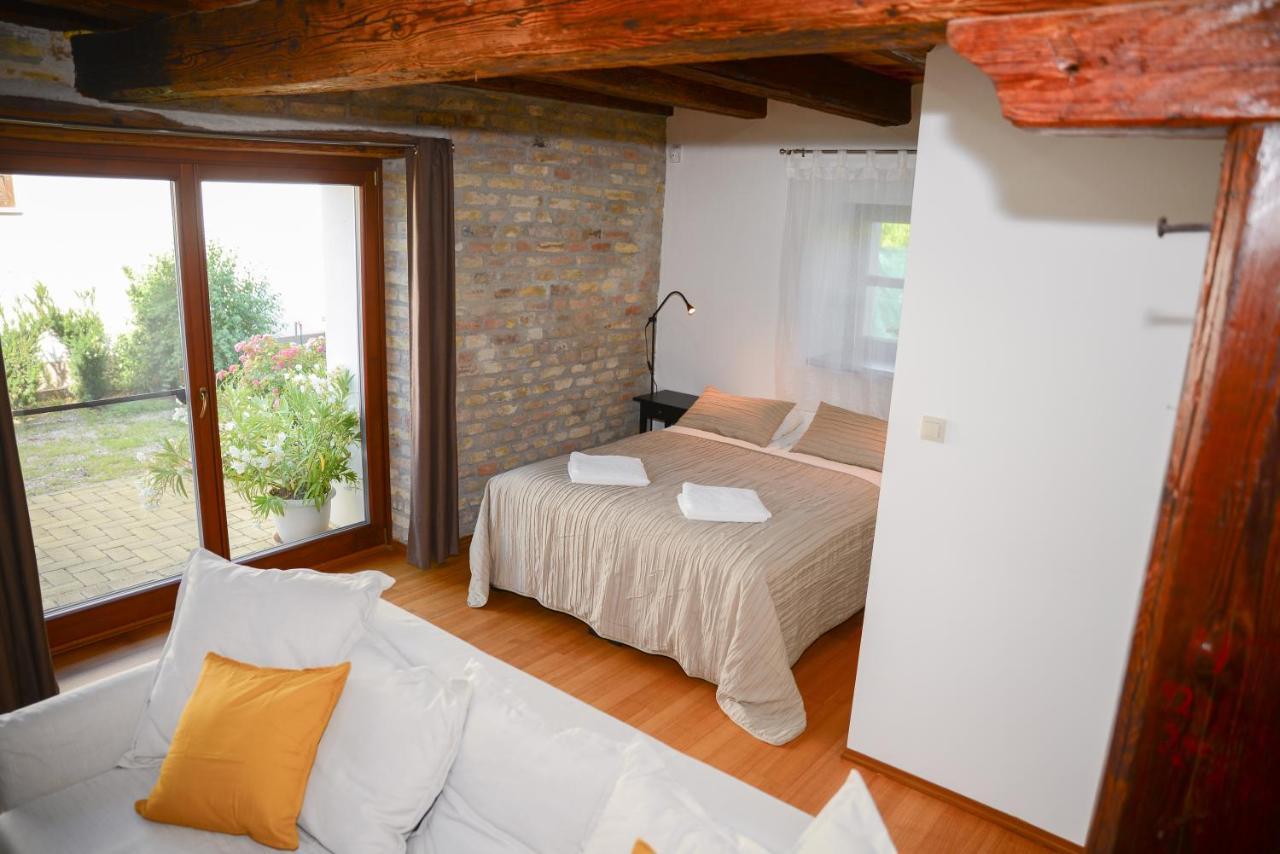 Somos Apartman Győr Exterior foto